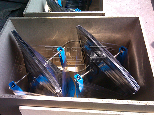 赤峰市喀喇沁旗<a href=http://www.szjshj.cn/ target=_blank class=infotextkey><a href=http://www.szjshj.cn target=_blank class=infotextkey>鴨嘴閥</a></a>裝箱